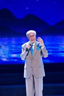 方明朗诵视频,深情演绎,唤醒心灵的声音